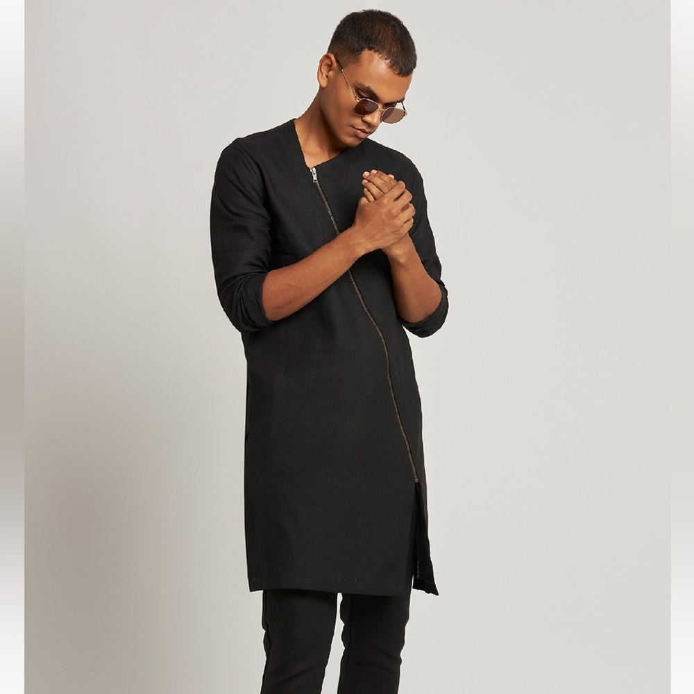 Mens Indian pakistani desi Kurta with zipper detail for Indian wedding